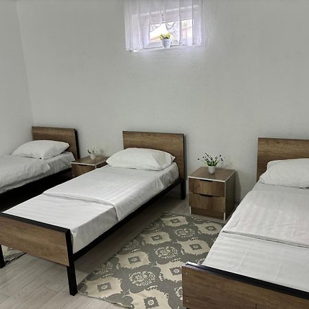 Hostel,Halal Хостел,Халал Токмак Экстерьер фото