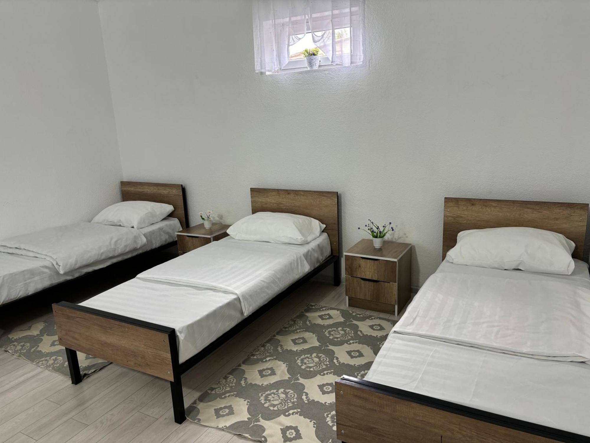 Hostel,Halal Хостел,Халал Токмак Экстерьер фото