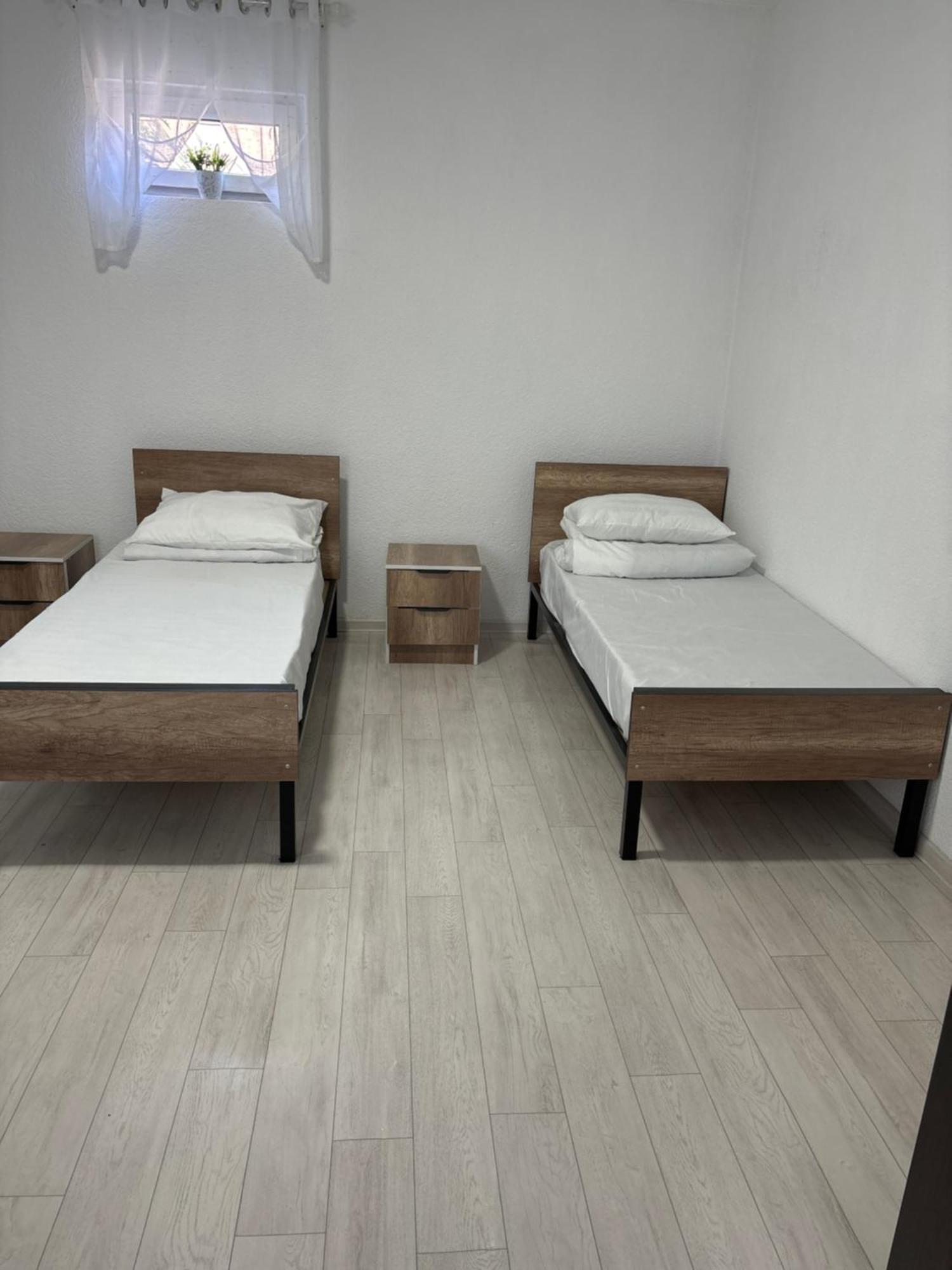 Hostel,Halal Хостел,Халал Токмак Экстерьер фото